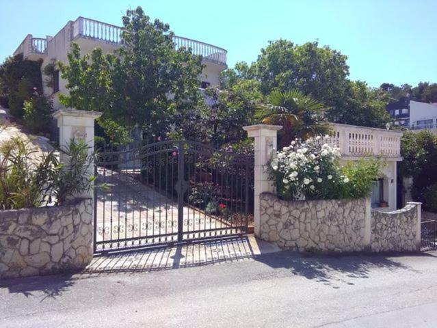 Villa Caroline Trogir Eksteriør billede