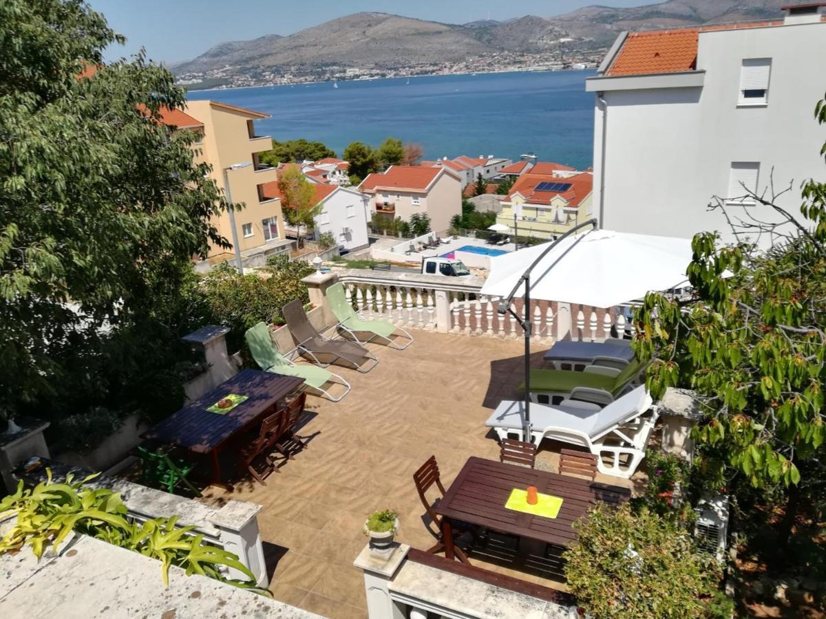 Villa Caroline Trogir Eksteriør billede
